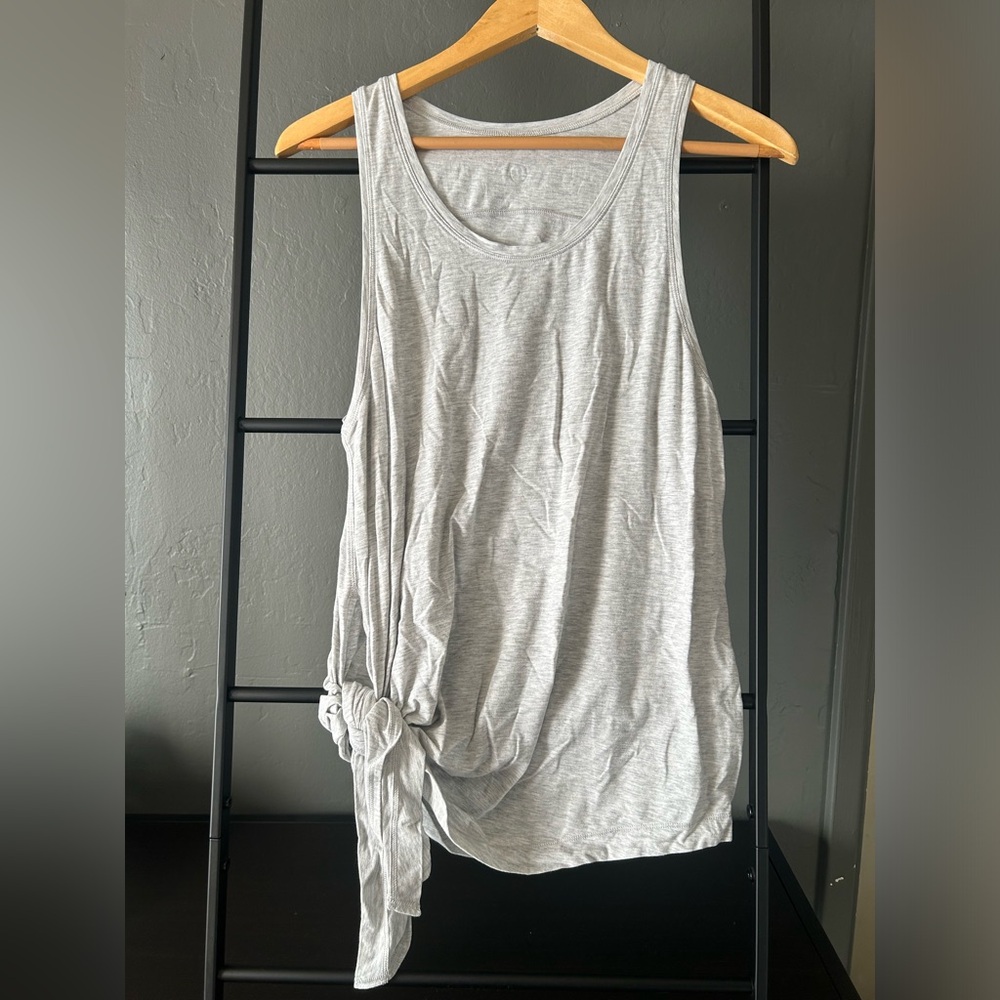 Lululemon grey workout tank top with side tie